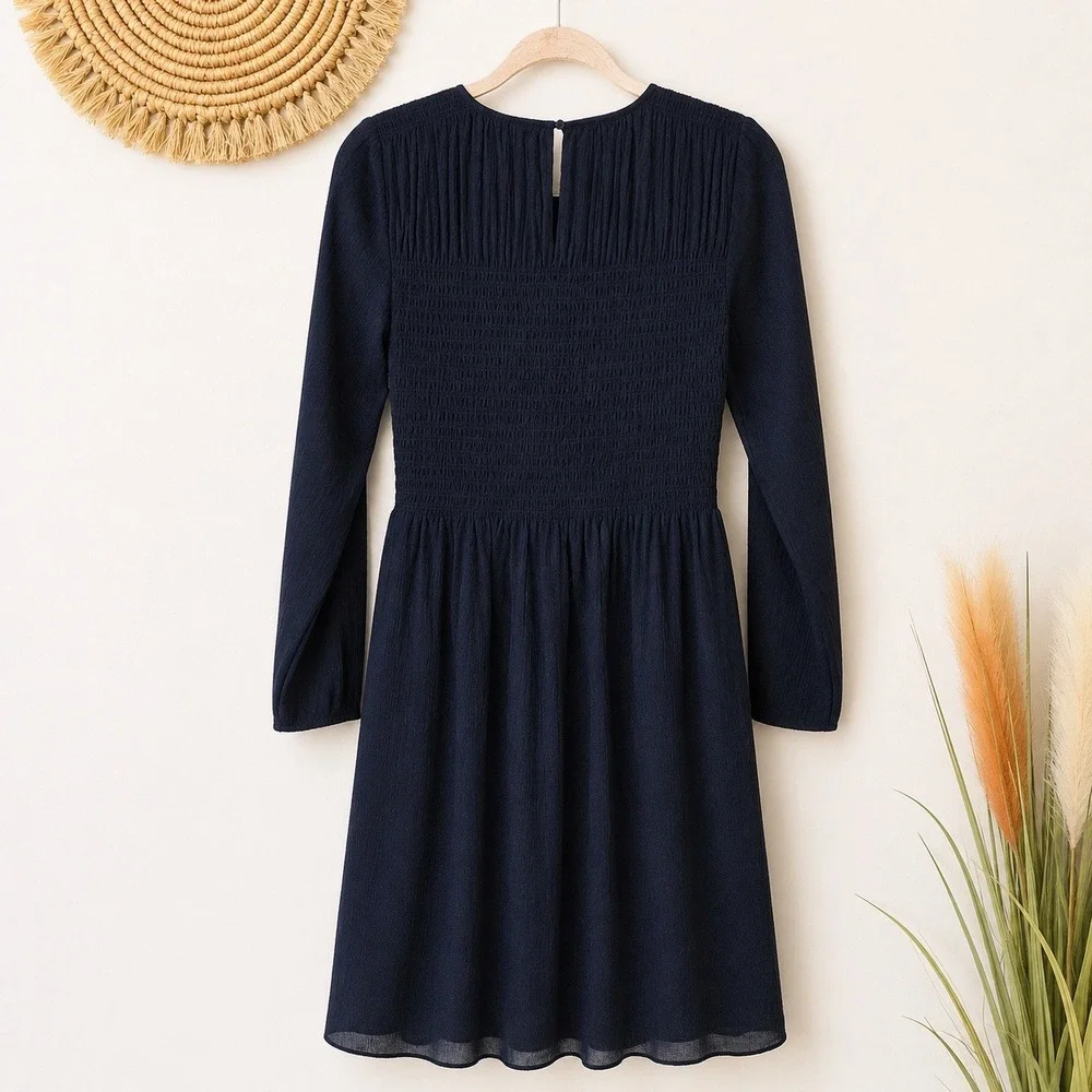 Club Monaco NEW Navy Blue Smocked Long Sleeve Babydoll Dress SZ 4 Minimalist